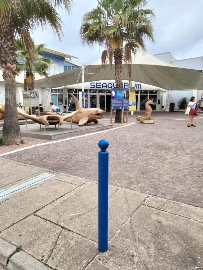 Let'S Grau Plage Le Grau-du-Roi Exterior photo